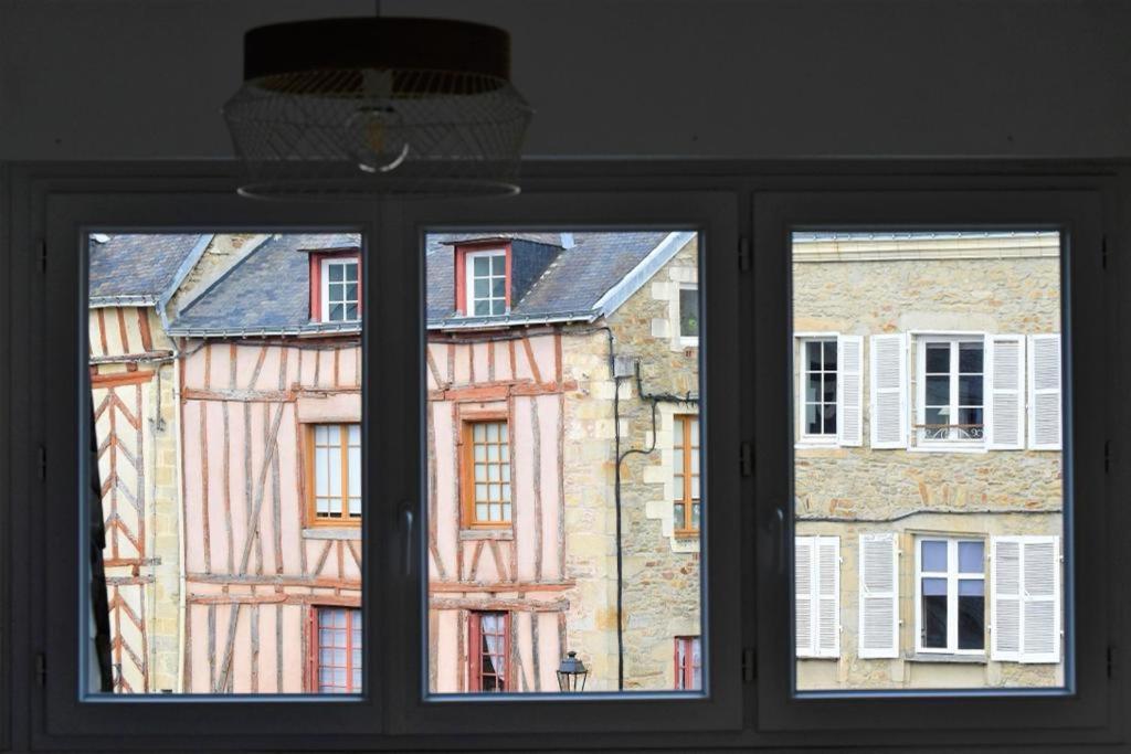 Laroche Grand Duplex Dans Le Centre Historique Avec Garage Lägenhet Vannes Exteriör bild