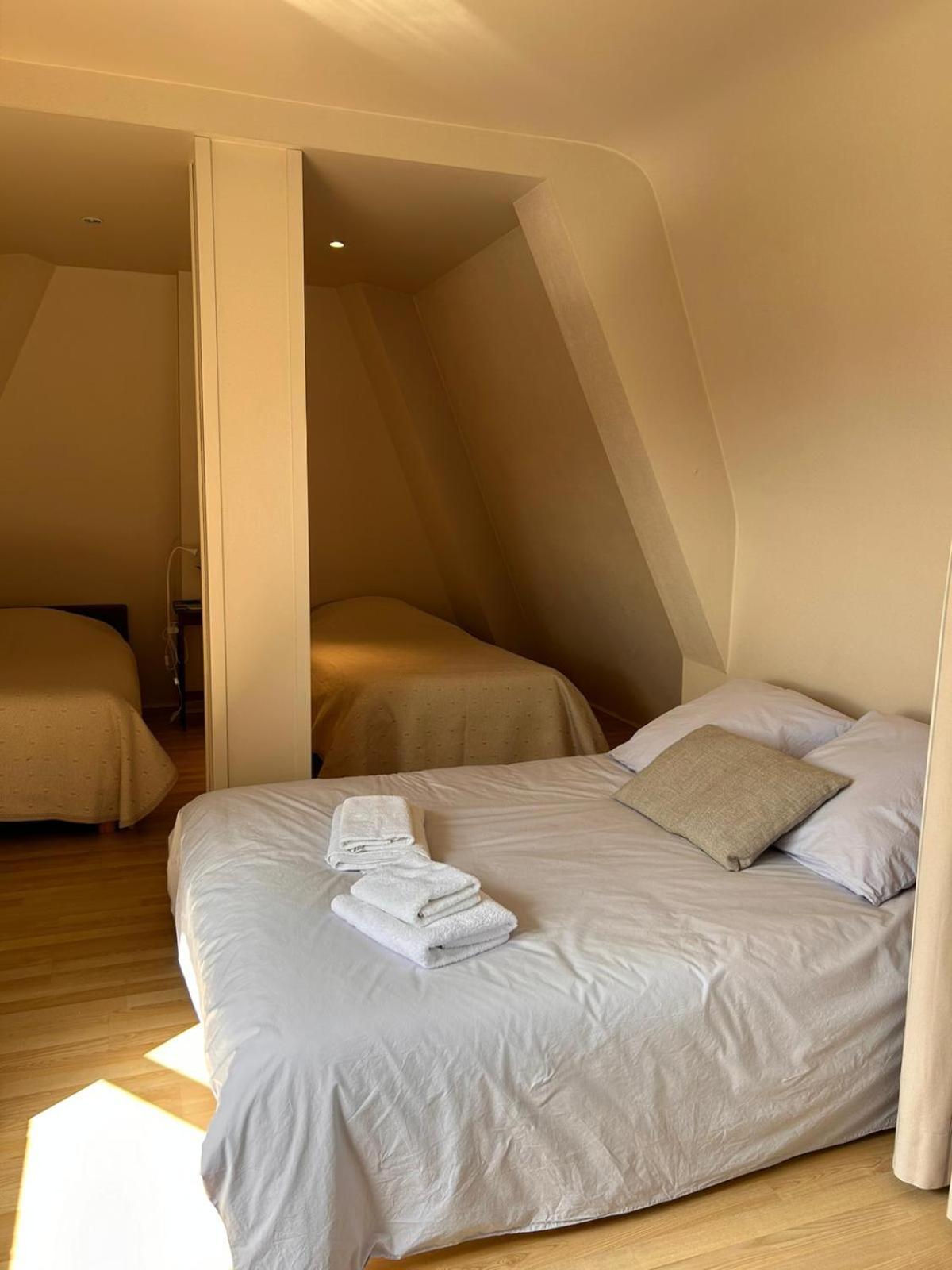 Laroche Grand Duplex Dans Le Centre Historique Avec Garage Lägenhet Vannes Exteriör bild