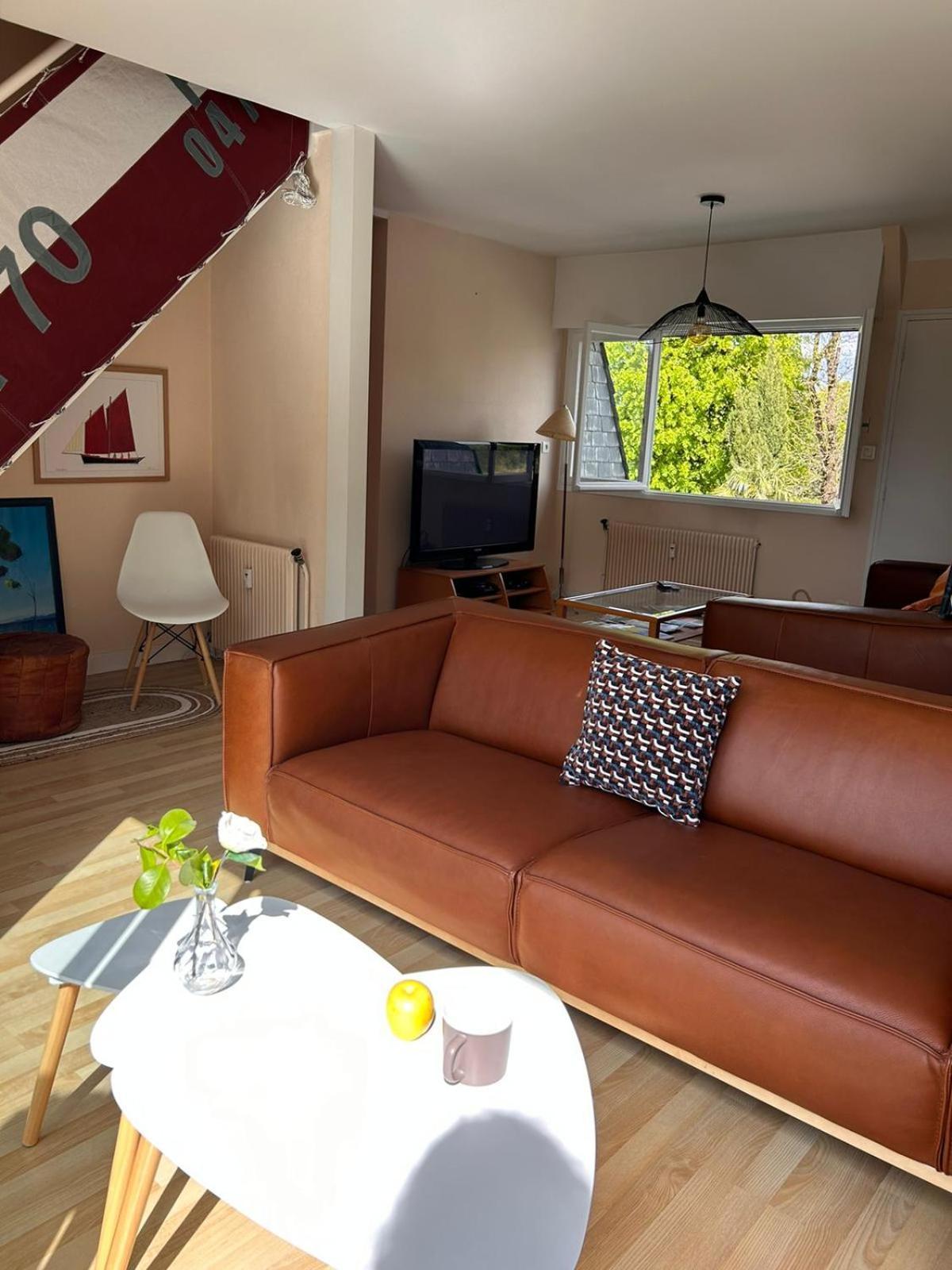 Laroche Grand Duplex Dans Le Centre Historique Avec Garage Lägenhet Vannes Exteriör bild